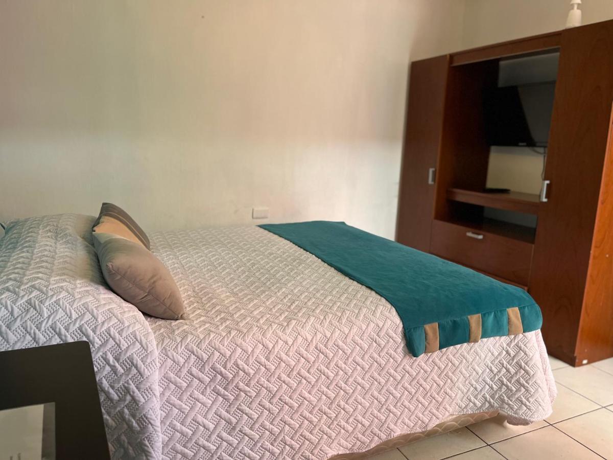 Hostal Avenue La Serena Luaran gambar